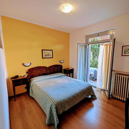 Hotel La Locanda Стреза Экстерьер фото
