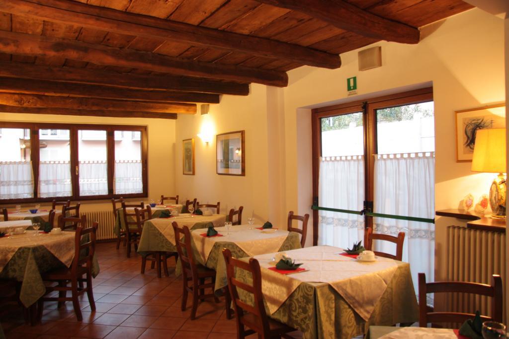 Hotel La Locanda Стреза Экстерьер фото