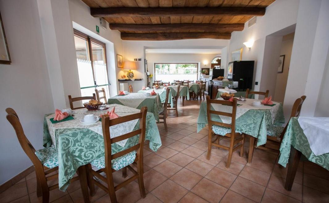 Hotel La Locanda Стреза Экстерьер фото